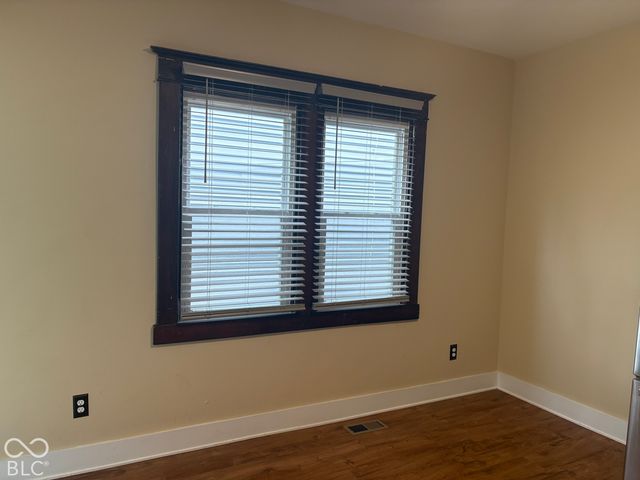 1104 N Oakland Avenue, Indianapolis, IN 46201