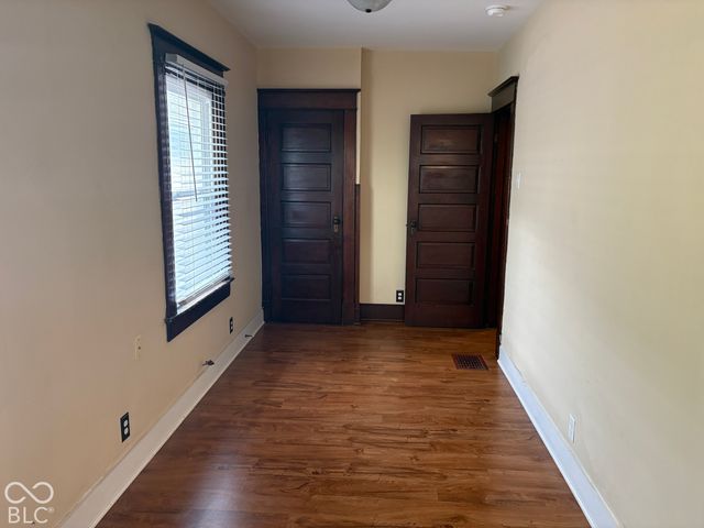 1104 N Oakland Avenue, Indianapolis, IN 46201