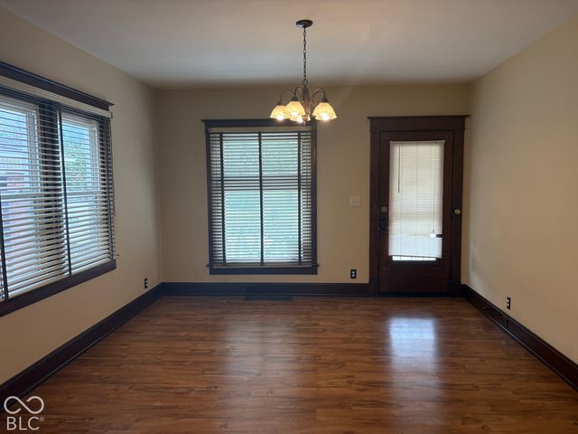 1104 N Oakland Avenue, Indianapolis, IN 46201