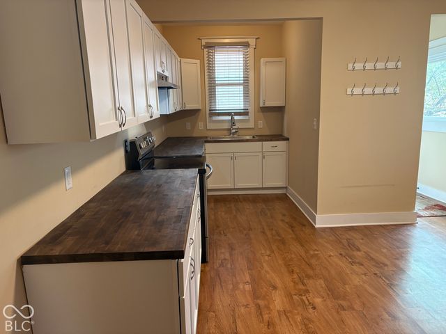 1104 N Oakland Avenue, Indianapolis, IN 46201