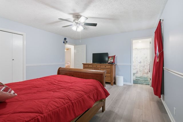 155 Hillside Dr, Hendersonville, TN 37075