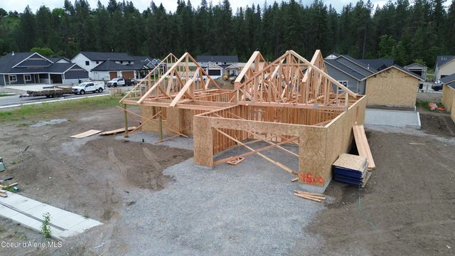 4500 E Davin DR, Post Falls, ID 83854
