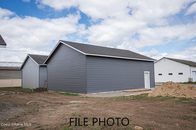4500 E Davin DR, Post Falls, ID 83854