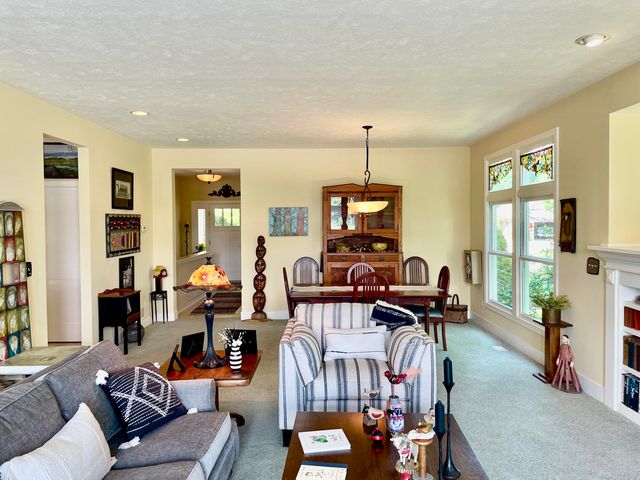 6852 Westshire Drive, Muskegon, MI 49444