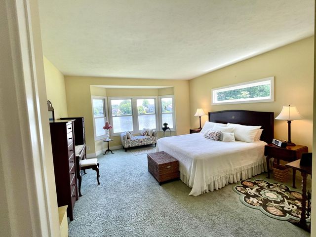 6852 Westshire Drive, Muskegon, MI 49444