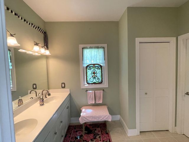 6852 Westshire Drive, Muskegon, MI 49444