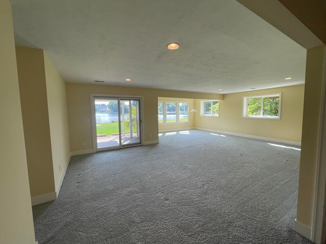 6852 Westshire Drive, Muskegon, MI 49444