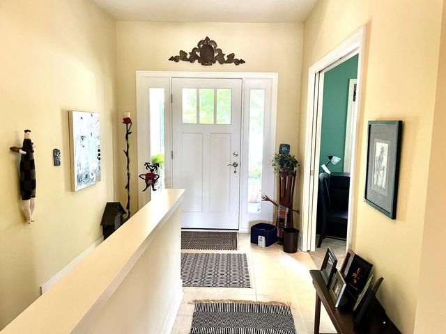 6852 Westshire Drive, Muskegon, MI 49444