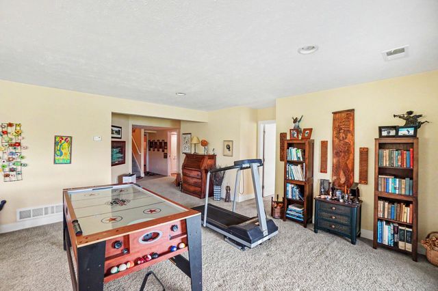 6852 Westshire Drive, Muskegon, MI 49444