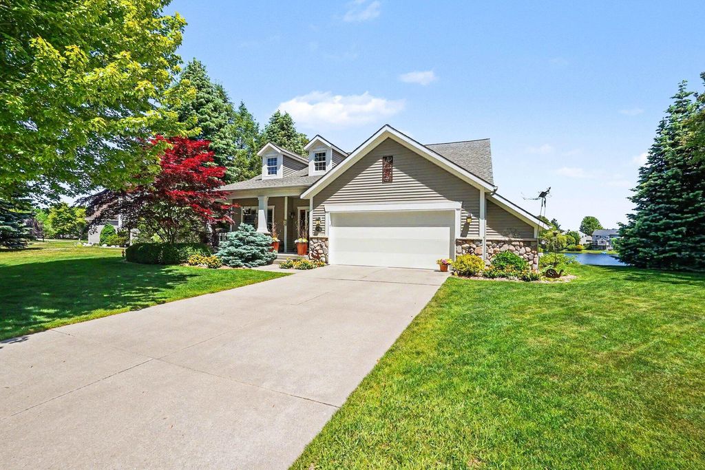 6852 Westshire Drive, Muskegon, MI 49444