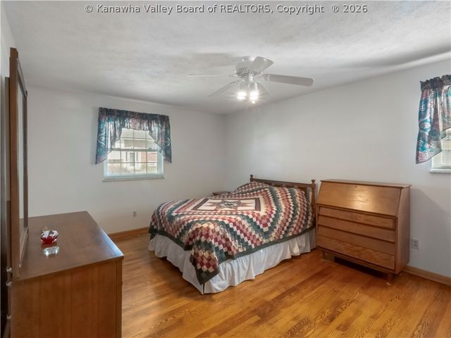 1983 Parkwood Road, Charleston, WV 25314