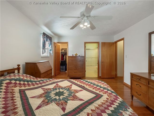 1983 Parkwood Road, Charleston, WV 25314