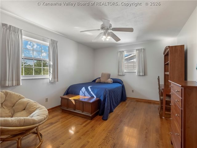 1983 Parkwood Road, Charleston, WV 25314