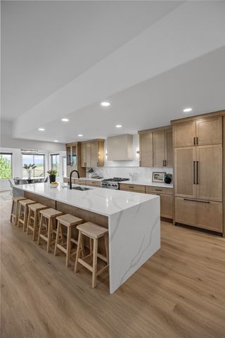 280 N Juniper Street, North Liberty, IA 52317