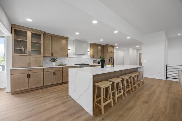280 N Juniper Street, North Liberty, IA 52317