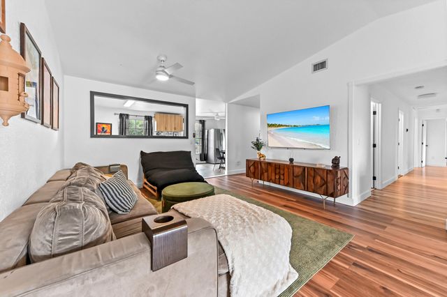 15059 72nd Court N, Loxahatchee, FL 33470