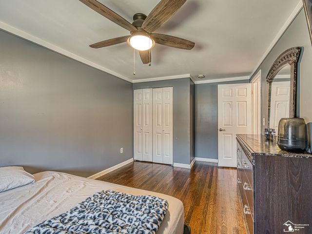 11065 Katherine Street, Taylor, MI 48180