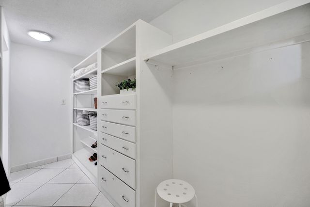 2840 N Ocean Boulevard 903, Fort Lauderdale, FL 33308