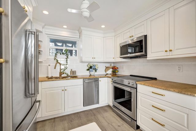 2840 N Ocean Boulevard 903, Fort Lauderdale, FL 33308