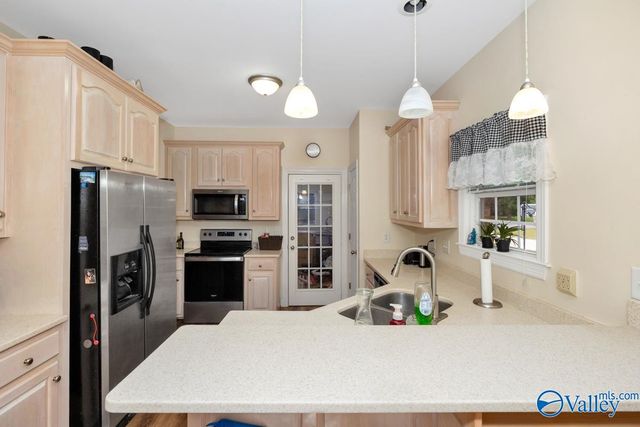 106 Whitfield Drive, Toney, AL 35773