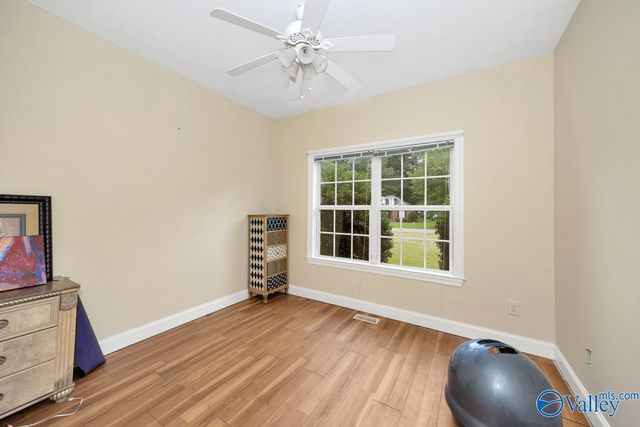 106 Whitfield Drive, Toney, AL 35773