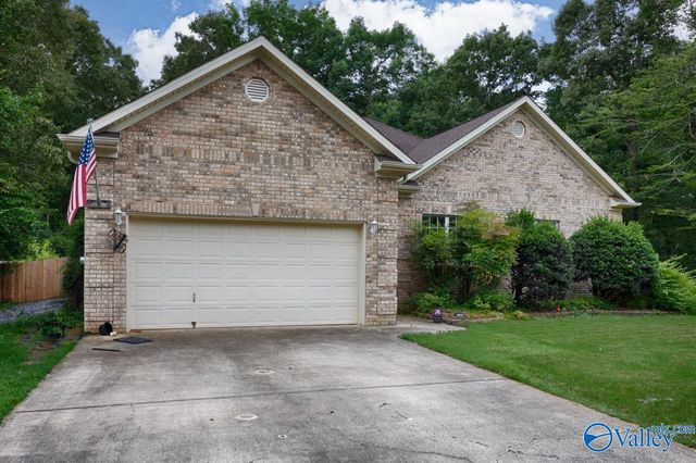 106 Whitfield Drive, Toney, AL 35773