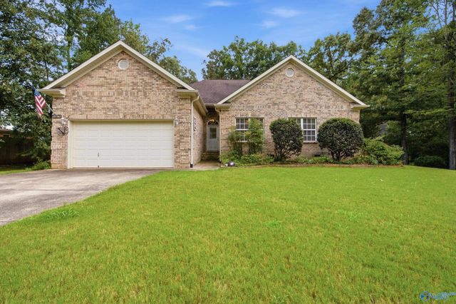 106 Whitfield Drive, Toney, AL 35773