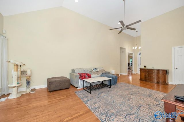 106 Whitfield Drive, Toney, AL 35773