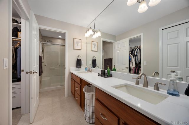 6600 Trillium Village Lane 7, Independence Charter Township, MI 48346