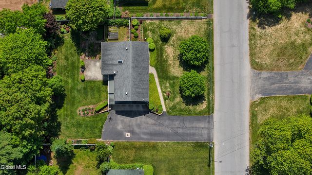 8 Orton Drive, Warrensburg, NY 12885