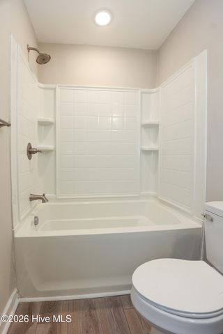 2098 Nc Highway 172, Sneads Ferry, NC 28460