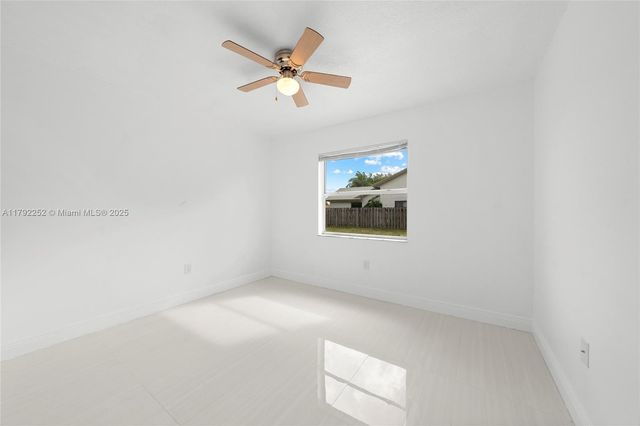 1400 SW 54th Ave, Plantation, FL 33317