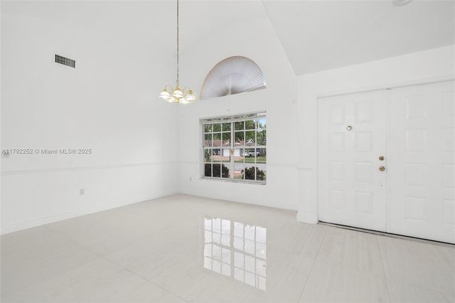 1400 SW 54th Ave, Plantation, FL 33317