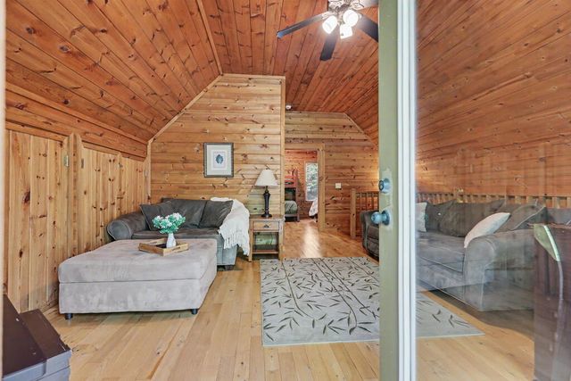 482 High Street, Young Harris, GA 30582