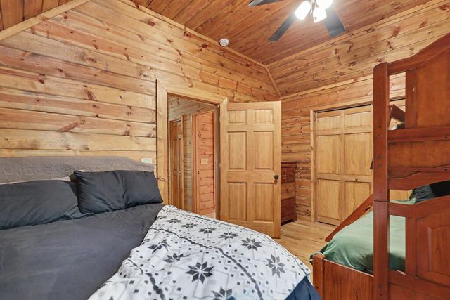 482 High Street, Young Harris, GA 30582