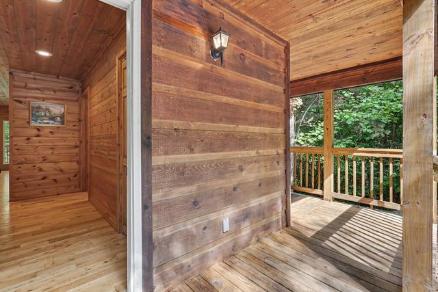 482 High Street, Young Harris, GA 30582