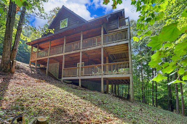 482 High Street, Young Harris, GA 30582