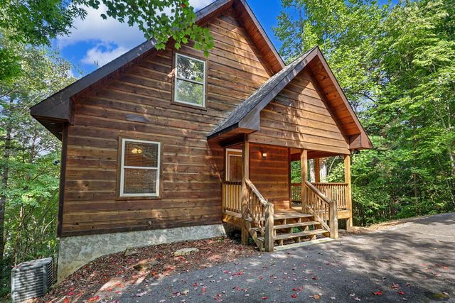 482 High Street, Young Harris, GA 30582