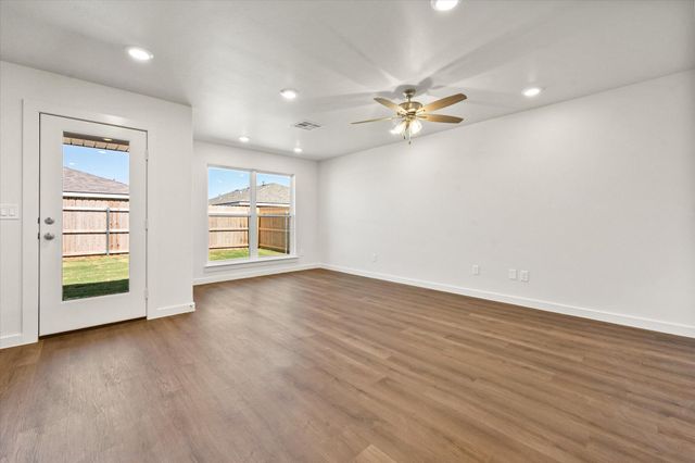 8308 24th Street, Lubbock, TX 79407