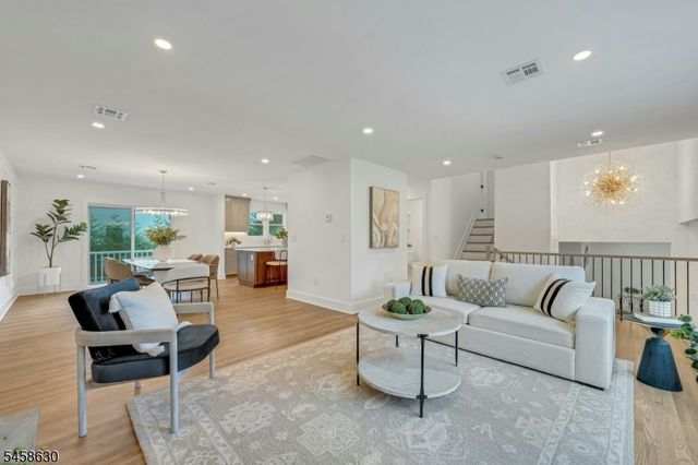 1466 Lamberts Mill Rd, Scotch Plains Twp., NJ 07076