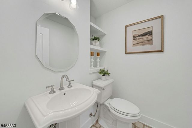 1466 Lamberts Mill Rd, Scotch Plains Twp., NJ 07076