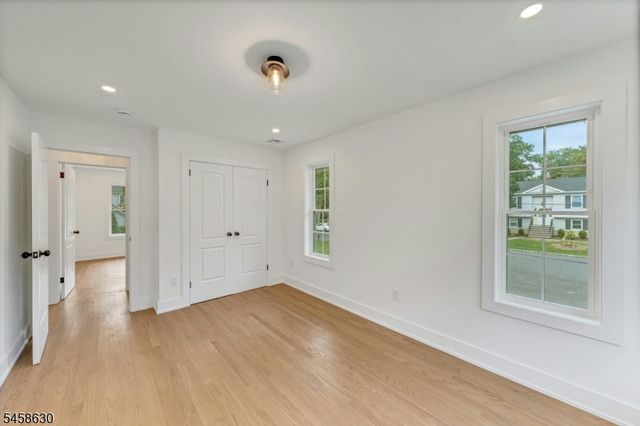 1466 Lamberts Mill Rd, Scotch Plains Twp., NJ 07076