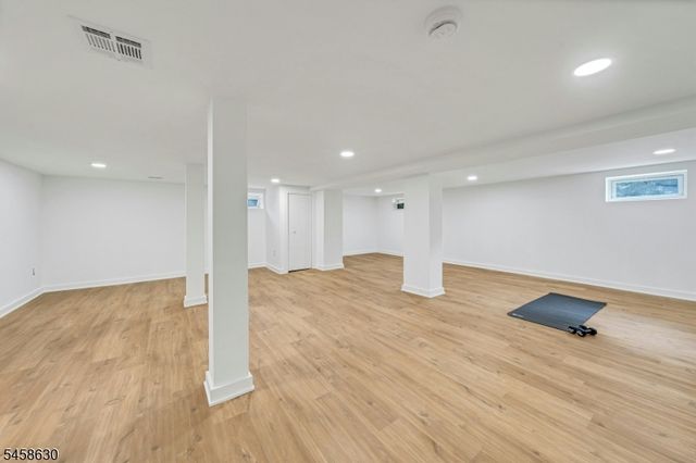 1466 Lamberts Mill Rd, Scotch Plains Twp., NJ 07076