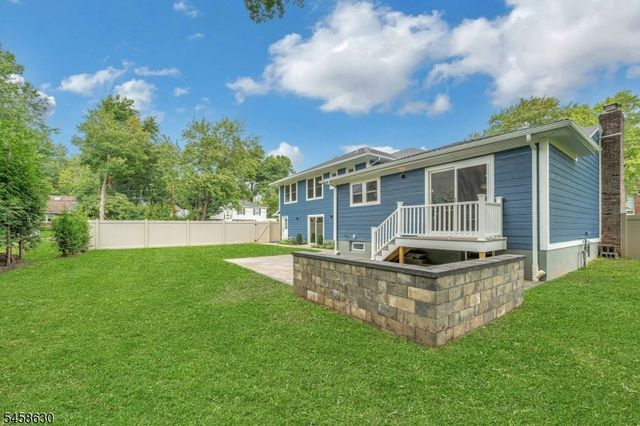 1466 Lamberts Mill Rd, Scotch Plains Twp., NJ 07076