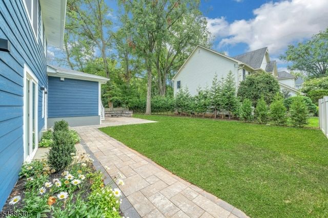 1466 Lamberts Mill Rd, Scotch Plains Twp., NJ 07076