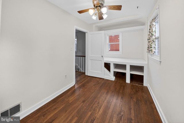 6031 9TH ST N, Arlington, VA 22205