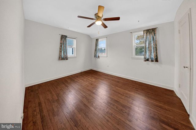 6031 9TH ST N, Arlington, VA 22205