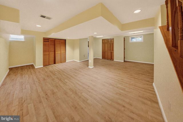 6031 9TH ST N, Arlington, VA 22205