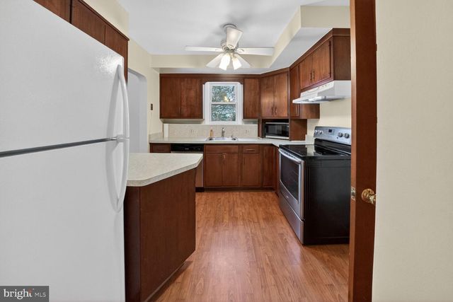 6031 9TH ST N, Arlington, VA 22205