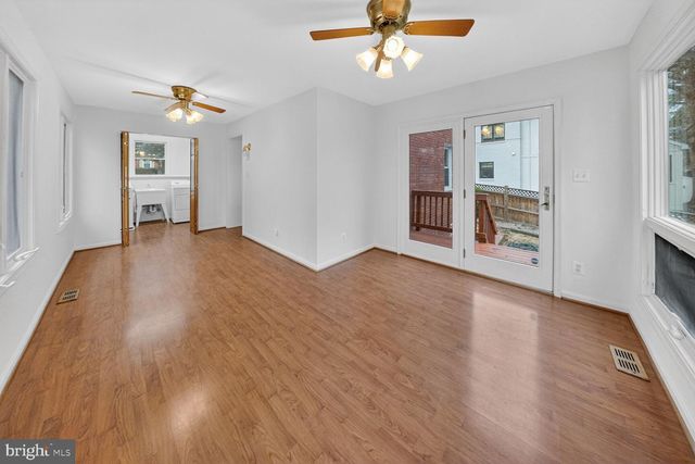 6031 9TH ST N, Arlington, VA 22205